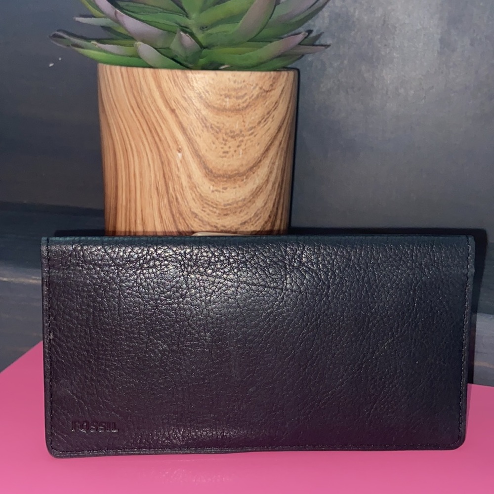 • VINTAGE FOSSIL WALLET - Picture 6 of 6